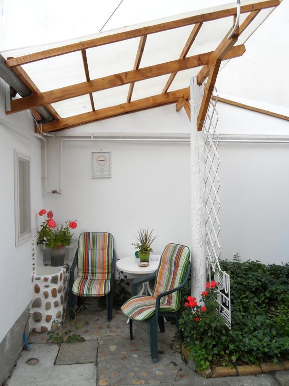 Garden Szivarvany Utcai Vendeghaz سيغيد المظهر الخارجي الصورة